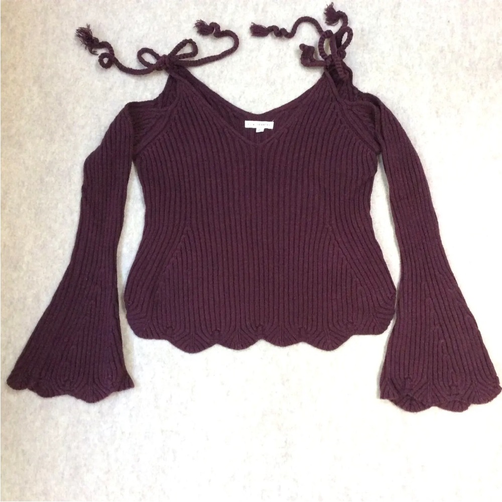 LA Hearts Women's Belle Sleeve Ribbed Plum Cold Shoulder Cropped Sweater Small